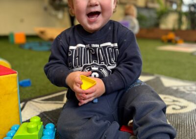 toddler-block-play-cognitive-development-imagine